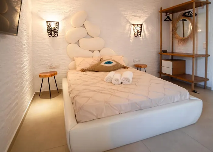 Arcadia By Kallisto Royal Ornósz